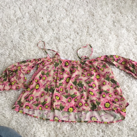 TORI PRAVER NWT PINK FLORAL OFF COLD SHOULDER TOP - Picture 4 of 5